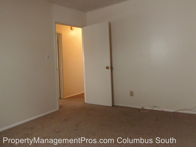 Building Photo - 4 br, 1 bath House - 4099 Rickenbacker Avenue