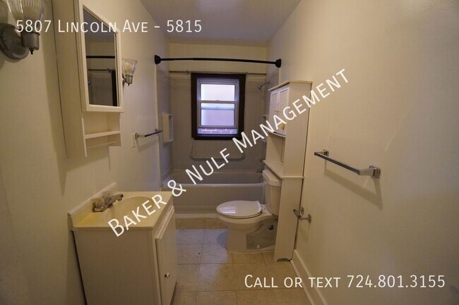 Building Photo - 5807 Lincoln Ave