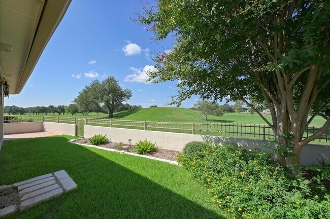 Building Photo - 30117 Hacienda Ln