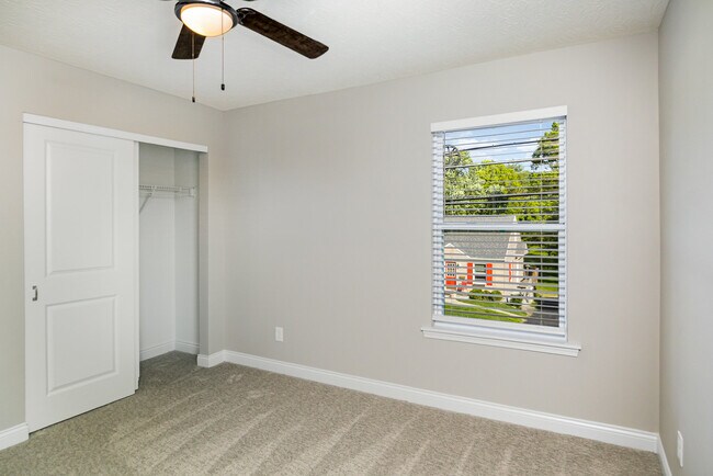 Building Photo - 505 Station Ct