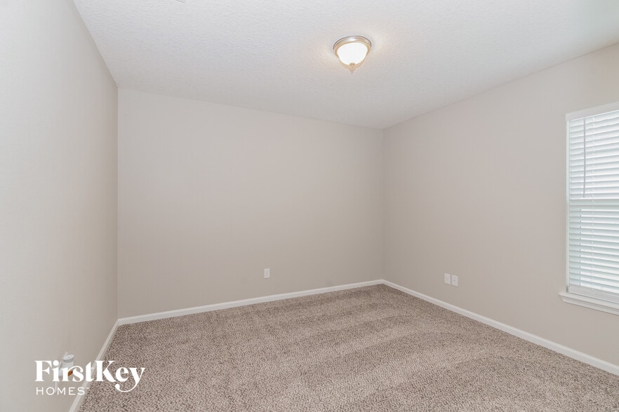 Building Photo - 4111 Sandhill Crane Terrace