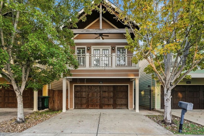 Primary Photo - 1521 Prince St