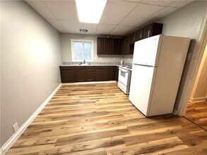 Building Photo - 643 Allegheny St