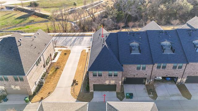 Building Photo - 208 Spring Hill Rd