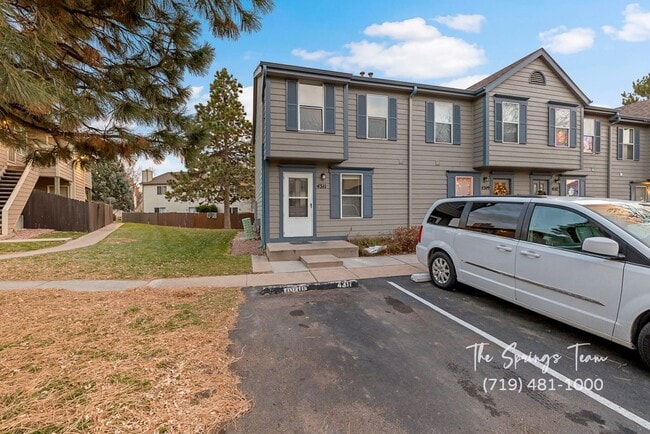 Building Photo - HUNTING MEADOWS 3BD CONDO IN GATED COMMUNITY  - Security Deposit Waiver Available