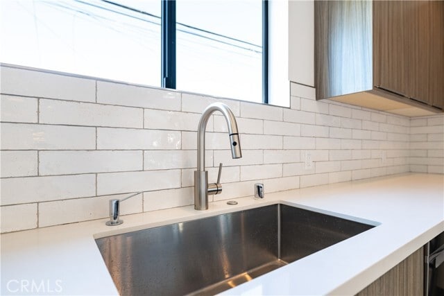 Building Photo - 1807 S Longwood Ave