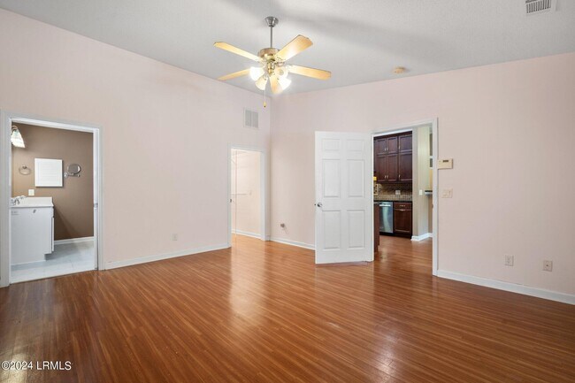 Building Photo - 44 Purrysburg Dr