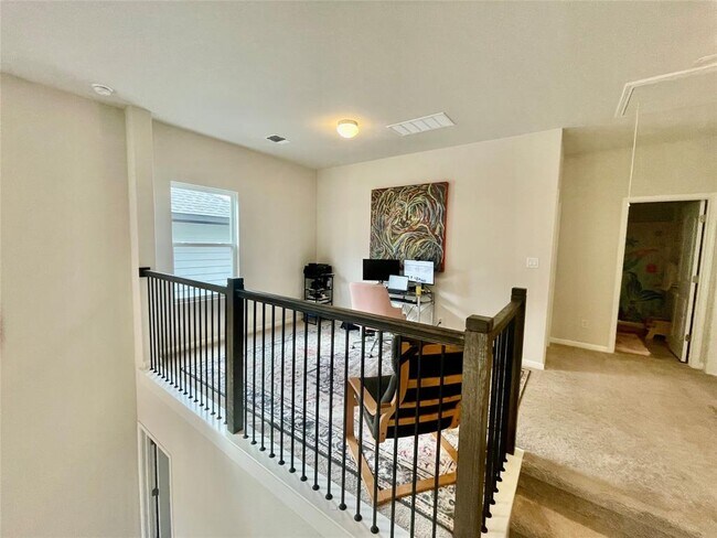 Building Photo - 232 Denali Wy