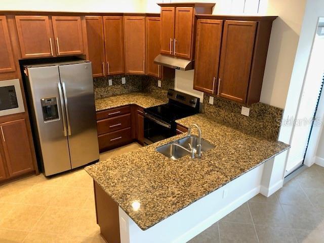 Building Photo - Elegant 2-Story Home, Certified Energy-Eff...