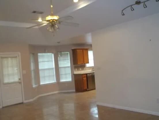 Building Photo - 311 Nederland Ave