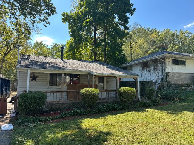 Building Photo - 214 Barto Dr