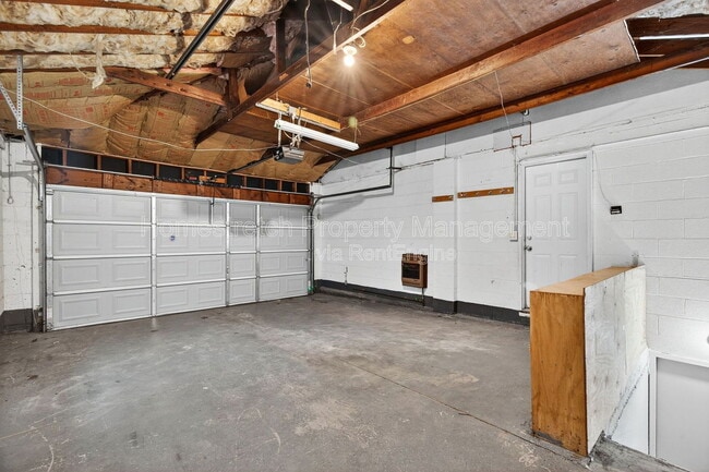 Building Photo - 23 Colchester Dr