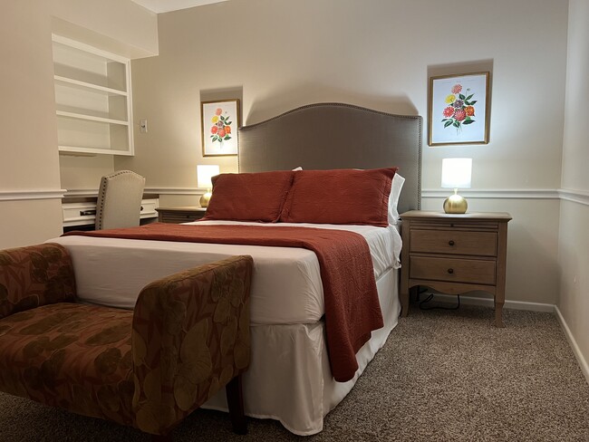 Building Photo - 2226 Rippling Rill St