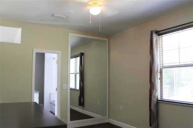 Building Photo - 11609 NW 62nd Pl