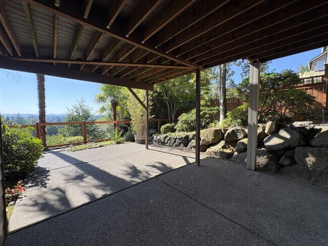 Building Photo - 10630 SW Kable St