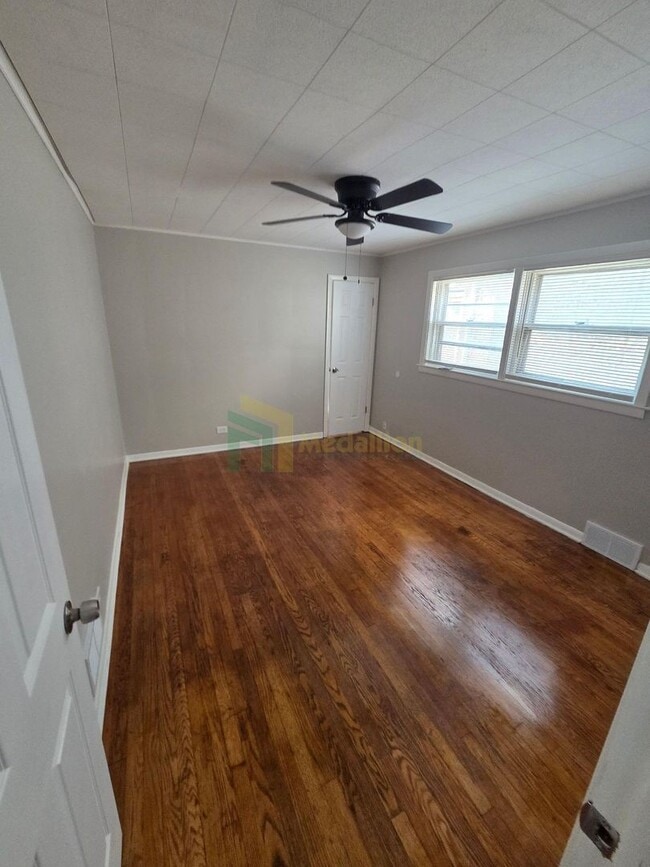 Building Photo - Beautifully Renovated 4-Bedroom Home with ...