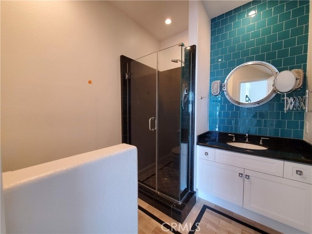 Building Photo - 6206 E Cliffway Dr