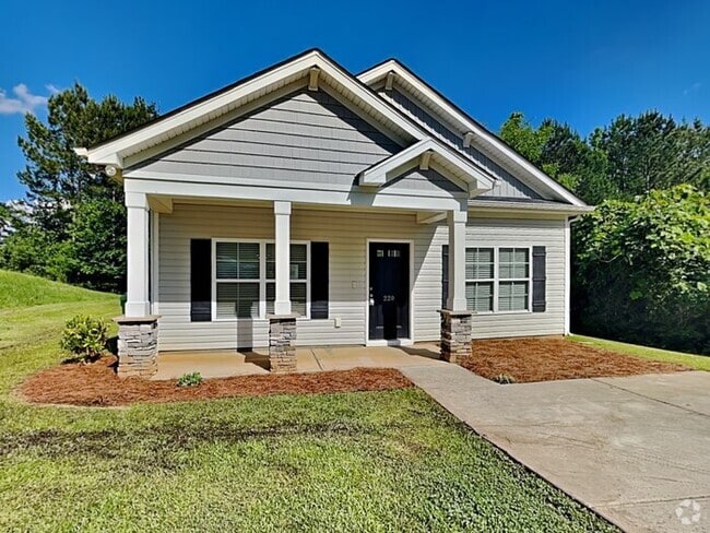 Building Photo - 220 St Andrews Pl Dr