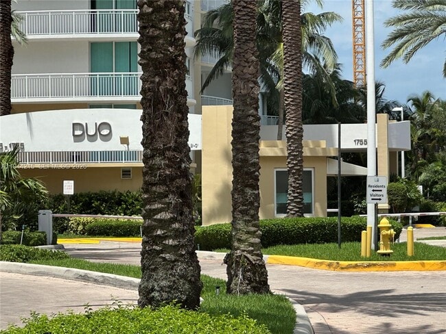 Building Photo - 1755 E Hallandale Beach Blvd