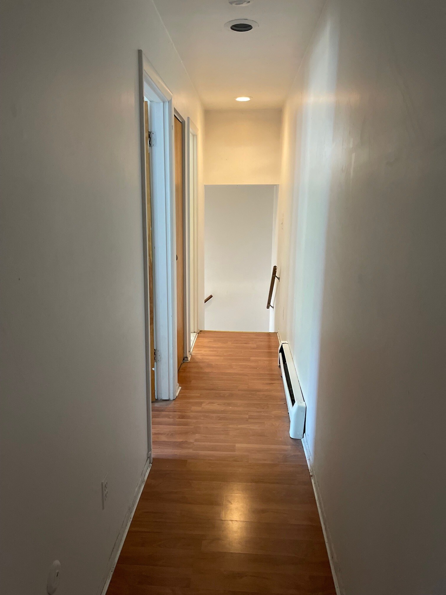 Building Photo - 1130 S Forest Ave