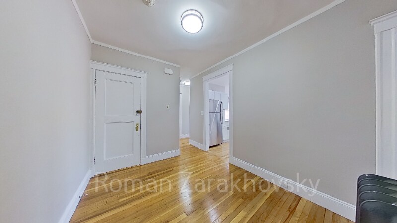 Building Photo - 19 Vinal St