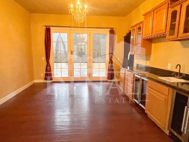 Building Photo - 9443 E Ironwood Bend