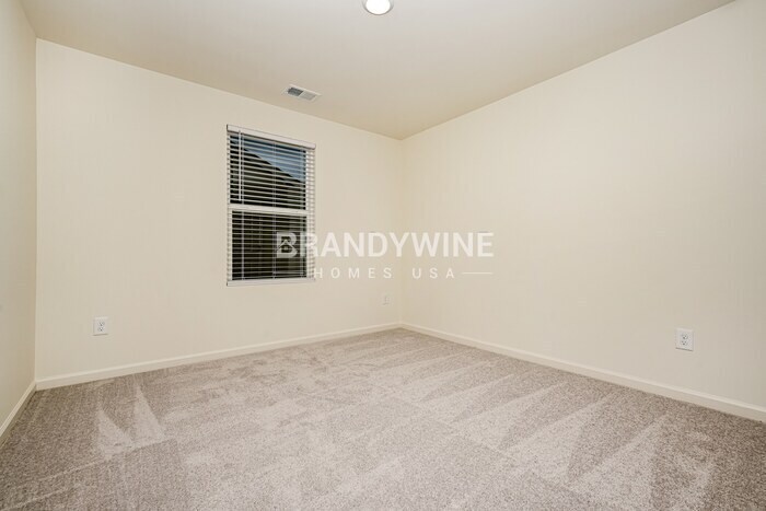 Building Photo - 7625 Saffron Ave