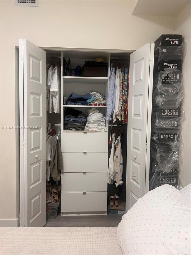 Building Photo - 10431 NW 82nd St