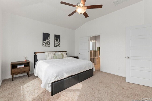 Building Photo - 4 Bedroom/2.5 Bathroom Tribute Ranch Subdivision