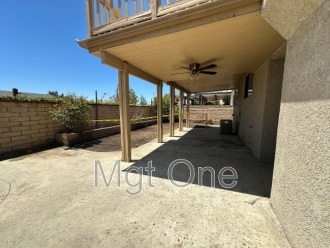 Building Photo - 26205 Perrier Dr