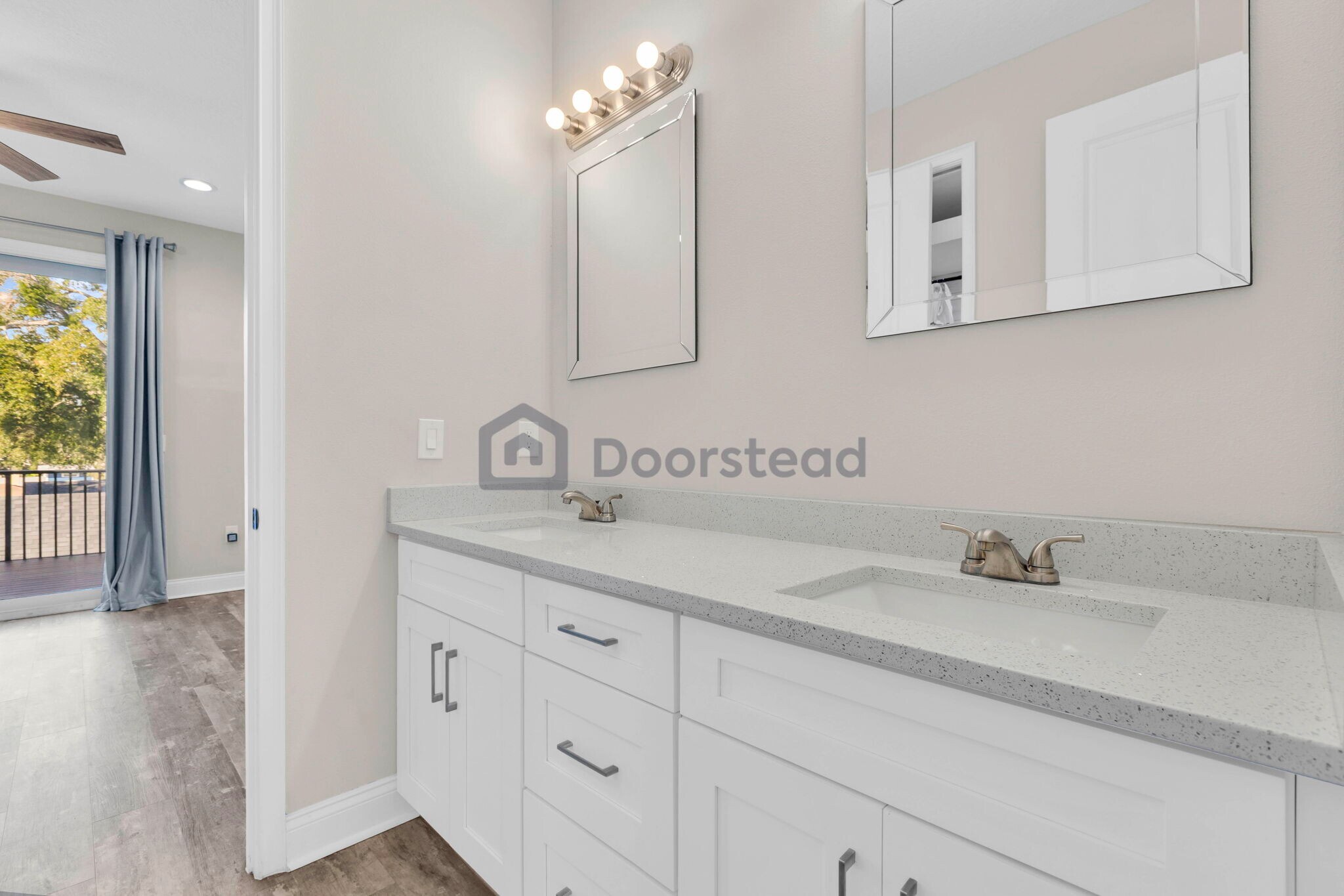 Building Photo - 4114 N Nebraska Ave