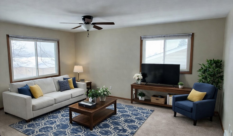 Living Room - 1443 Victoria Dr