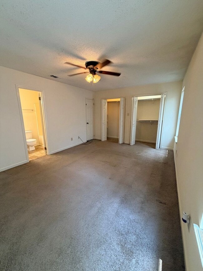 Building Photo - 1225 Mathis Rd