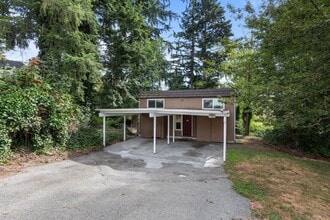 Building Photo - 5199