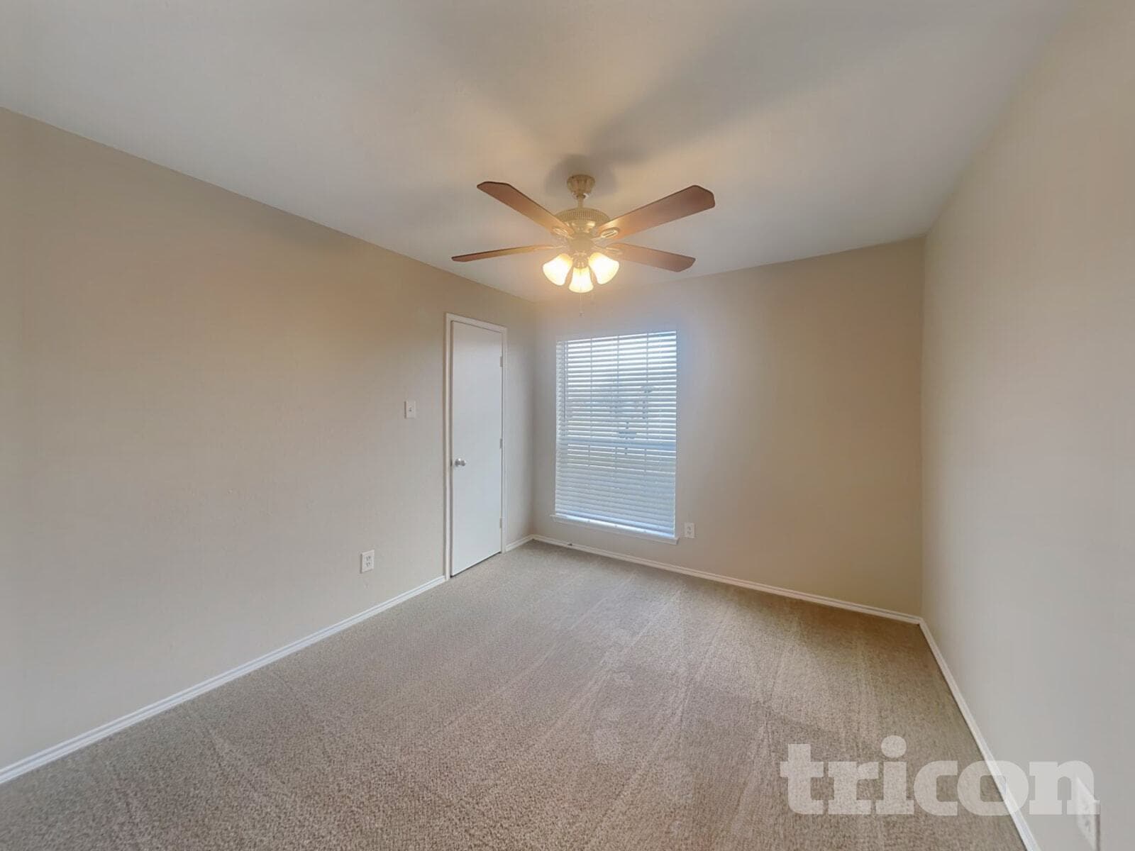 Building Photo - 932 Crowder Dr