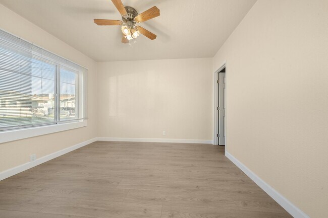 Building Photo - 2020 Auseon Ave