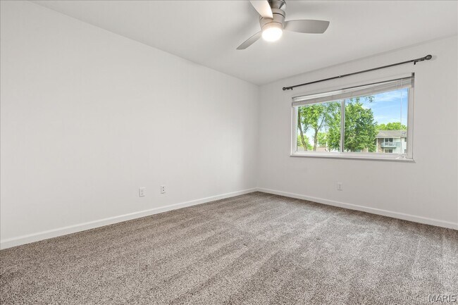Building Photo - 1722 Gascony Parc Dr