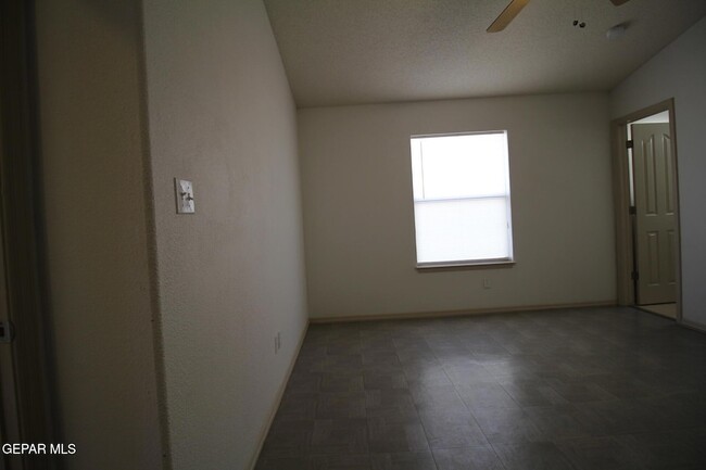 Building Photo - 14009 Robert Ituarte Dr