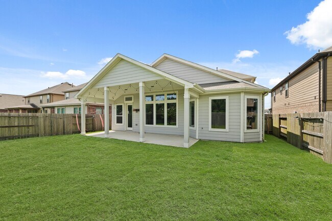 Building Photo - 12907 Pentland Downs St