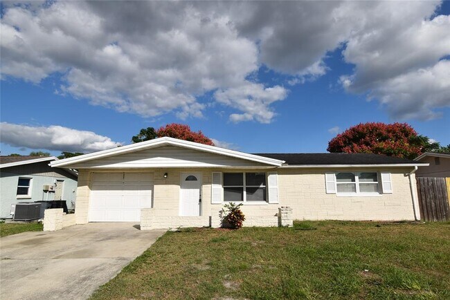 Building Photo - 10920 Jason Rd