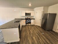 Building Photo - 1552 Austin Dr