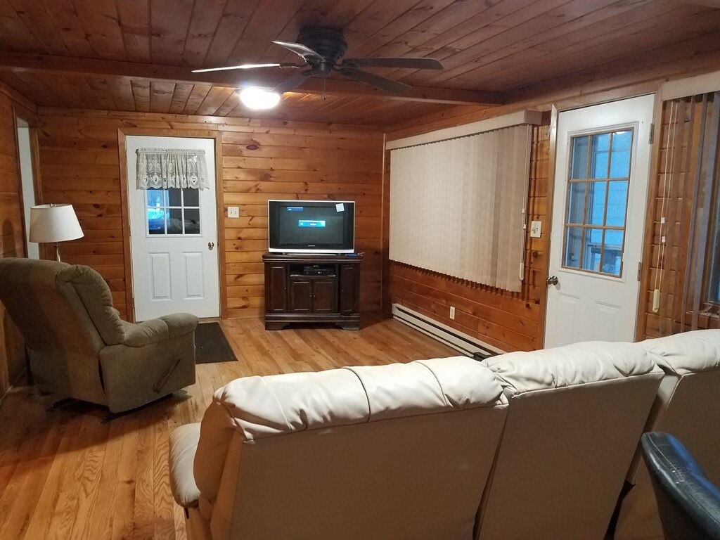 Building Photo - 7 Jachim Pl