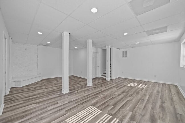 Building Photo - Bethaven