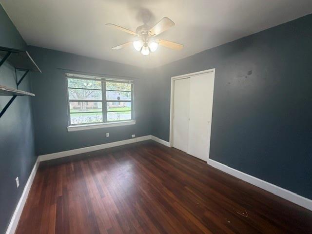 Building Photo - 2850 Exter Dr