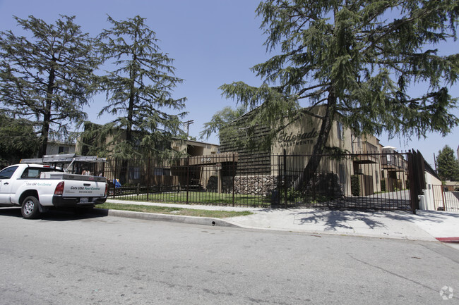 The Eldorado Apartmens - The Eldorado Apartments