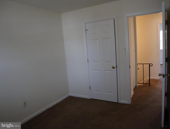 Building Photo - 707 Shiloh St