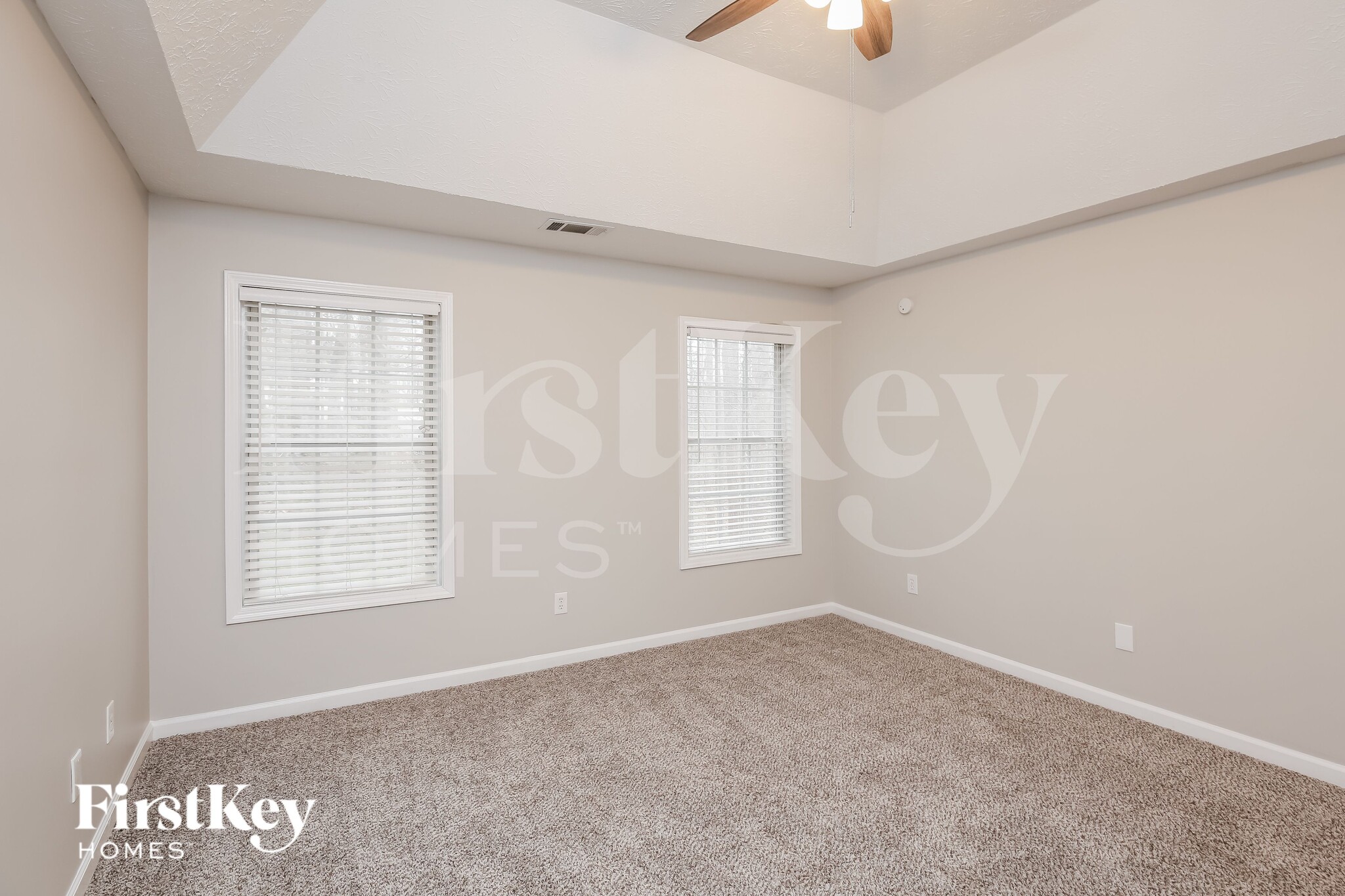 Building Photo - 727 Melrose Trce NE