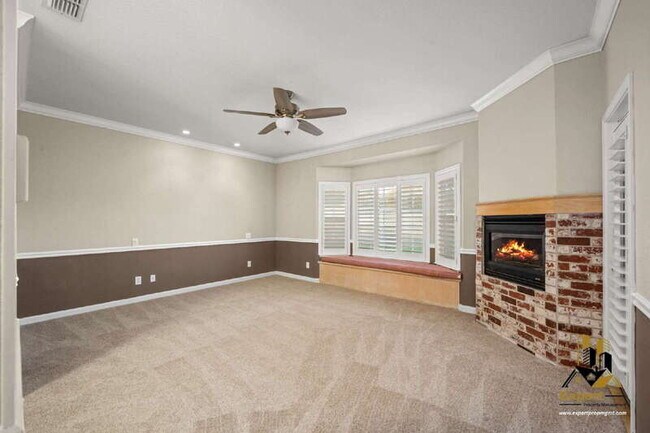 Building Photo - 5291 Bryant Rd