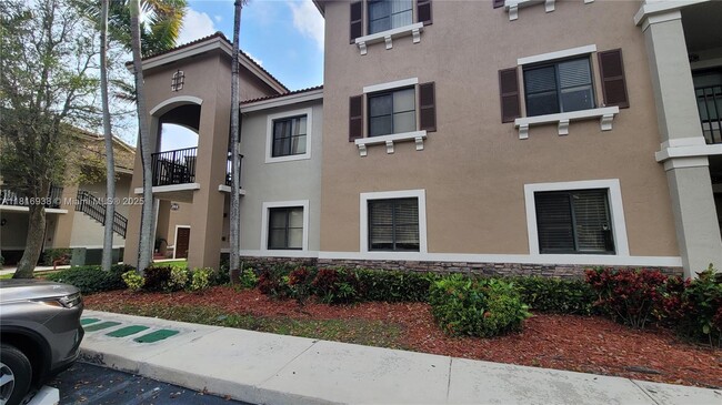 Building Photo - 22731 SW 88th Pl