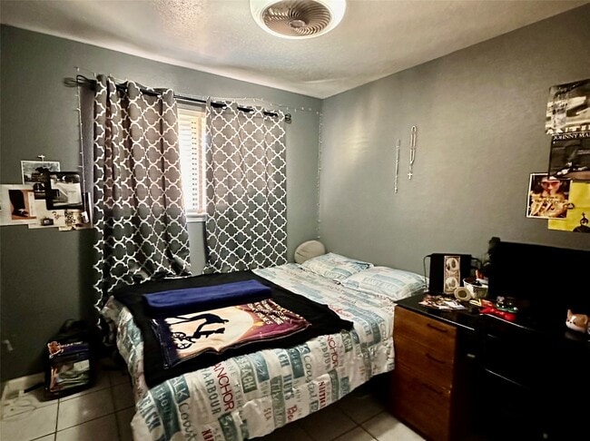 Building Photo - 7810 Kellwood Dr